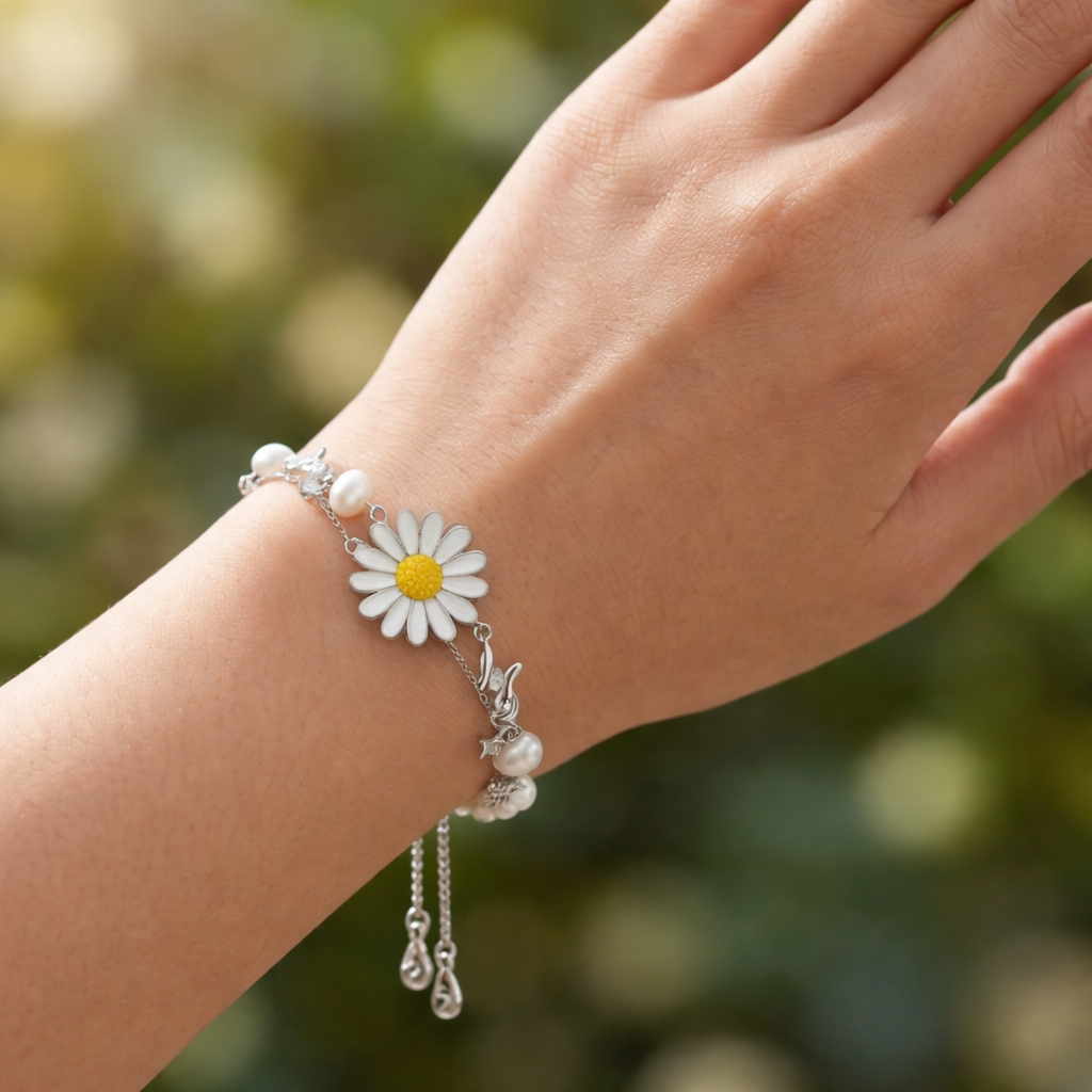 Daisy Pearl Layered Adjustable Bracelet